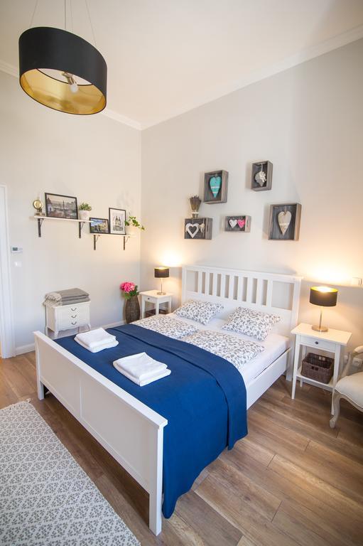 Brody Apartman Eger Exteriör bild